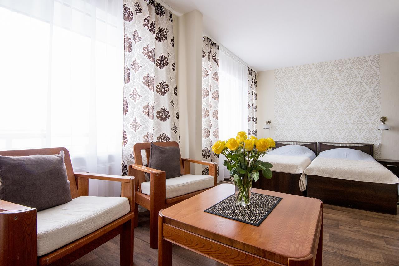 Hotel Mezaparks Рига Экстерьер фото